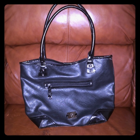 Style & Co. Handbags - EUC Style&Co. Black purse.